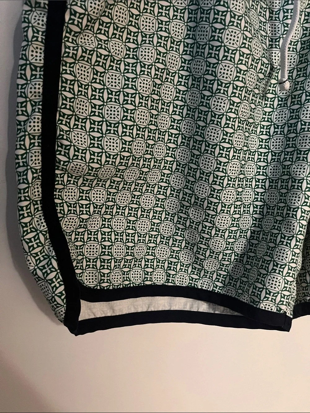 Old Navy Green Geometric Swim Board Shorts with Navy Trim L